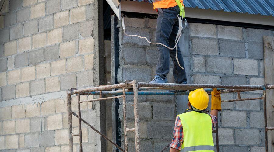 Expert Emergency Roof Repairs services in Addison, IL